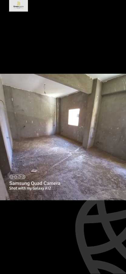 https://aqarmap.com.eg/en/listing/4374004-for-sale-cairo-new-cairo-first-settlement-mhwr-mstfy-kml