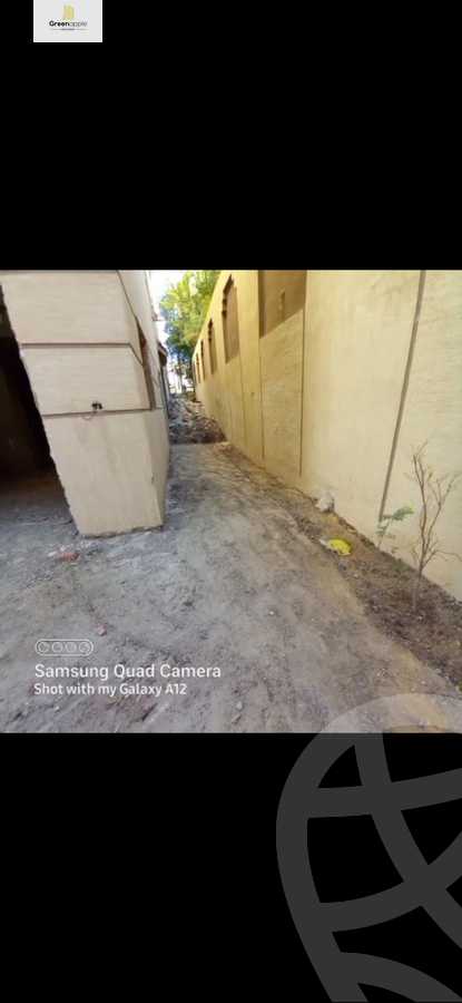 https://aqarmap.com.eg/en/listing/4374004-for-sale-cairo-new-cairo-first-settlement-mhwr-mstfy-kml