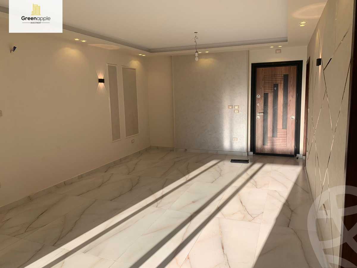 https://aqarmap.com.eg/ar/listing/4375534-for-rent-cairo-new-cairo-compounds-the-square