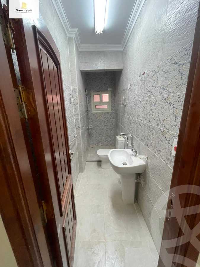 https://aqarmap.com.eg/en/listing/4415064-for-rent-cairo-new-cairo-mohammed-nagib-axis-st