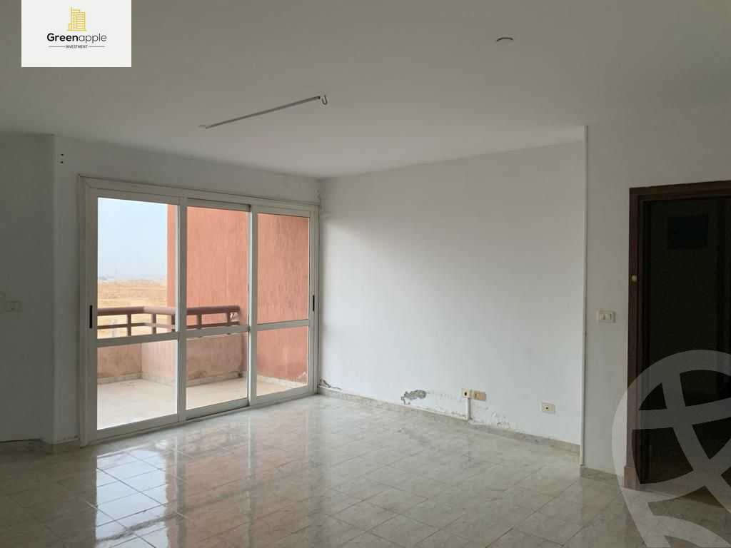 https://aqarmap.com.eg/en/listing/4475942-for-rent-cairo-new-cairo-lrhb-city-phase-1-ahmed-rami-st