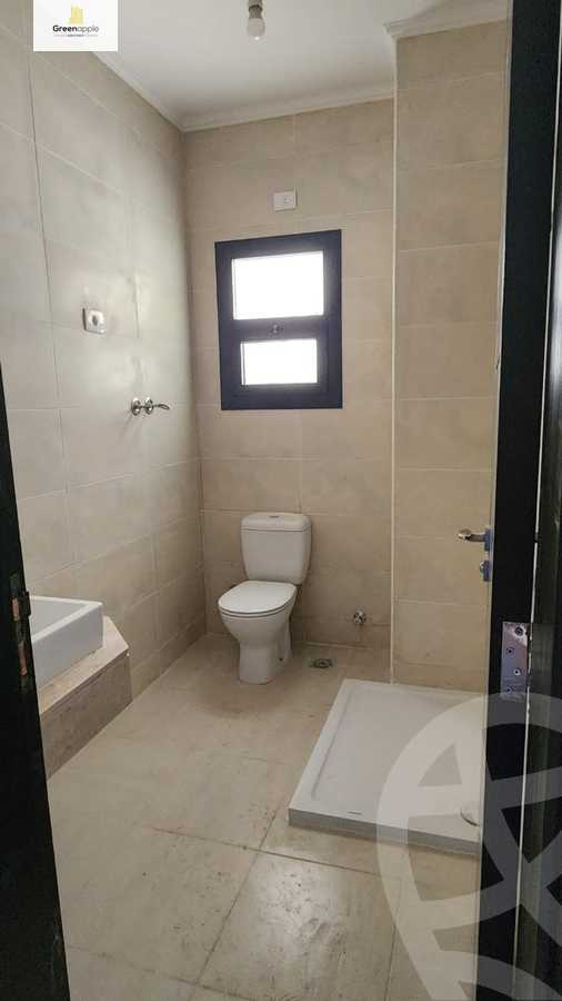 https://aqarmap.com.eg/en/listing/4911516-for-rent-cairo-new-cairo-golden-square