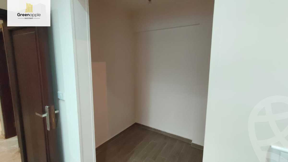 https://aqarmap.com.eg/en/listing/5216657-for-sale-cairo-new-cairo-compounds-mwrd-fq-llttwyr
