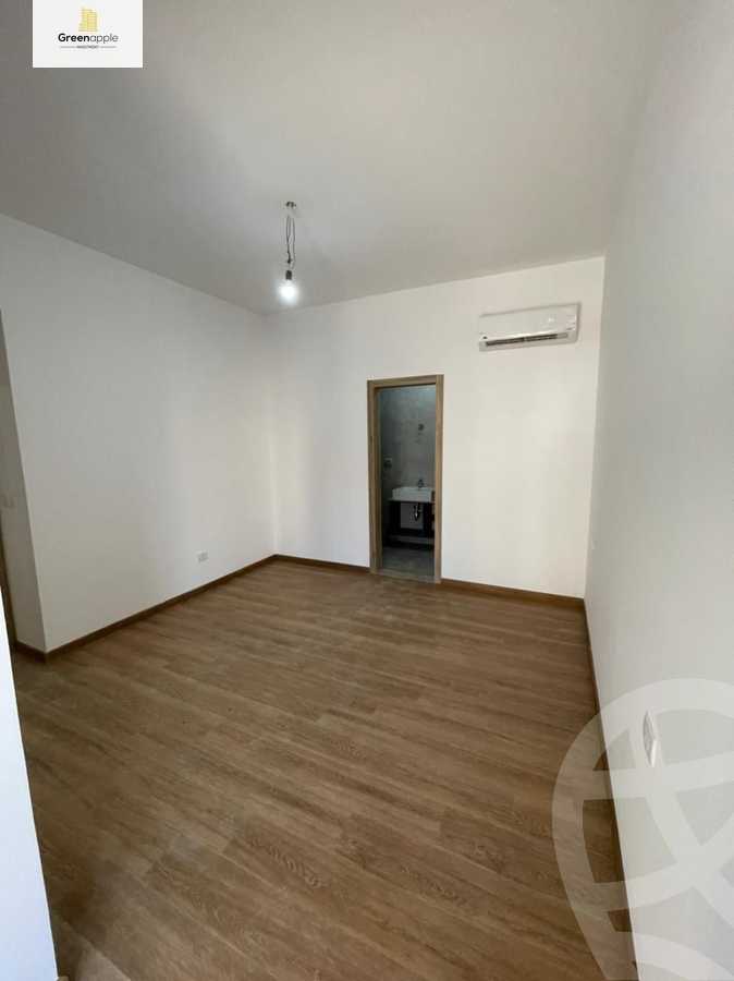 https://aqarmap.com.eg/ar/listing/5257133-for-rent-cairo-new-cairo-compounds-fifth-square