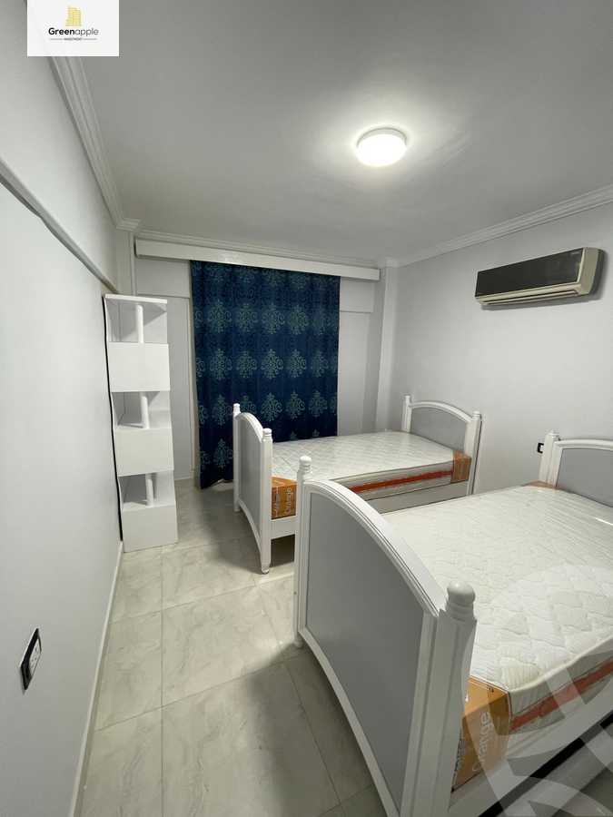 https://aqarmap.com.eg/ar/listing/5280493-for-rent-cairo-new-cairo-compounds-dorat-el-kahera