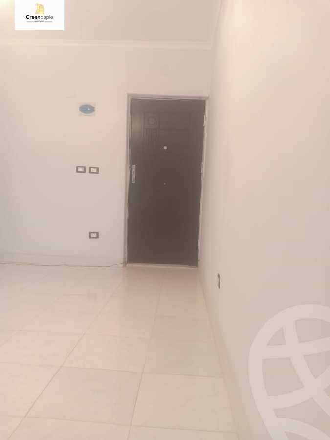 https://aqarmap.com.eg/en/listing/5300193-for-rent-cairo-new-cairo-compounds-dorat-el-kahera
