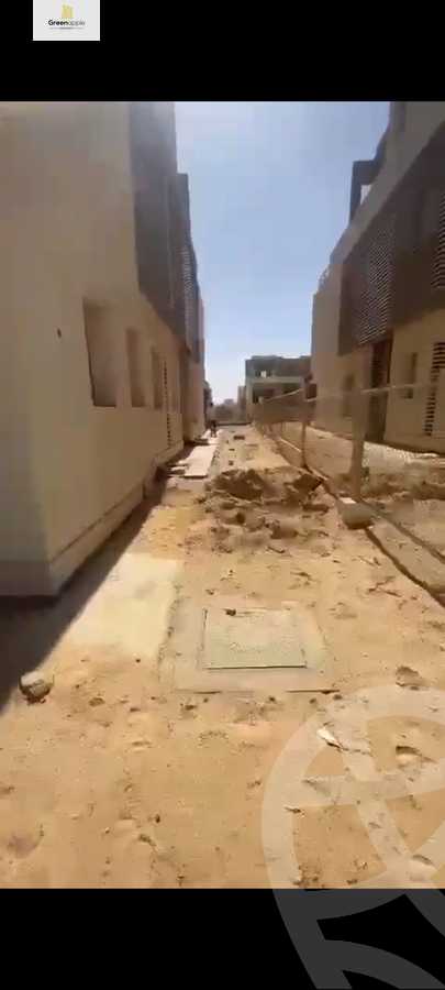 https://aqarmap.com.eg/en/listing/5306311-for-sale-cairo-new-cairo-compounds-blm-hylz-nyw-kyrw