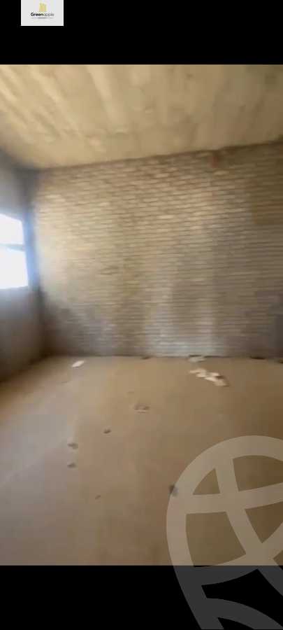 https://aqarmap.com.eg/en/listing/5306311-for-sale-cairo-new-cairo-compounds-blm-hylz-nyw-kyrw