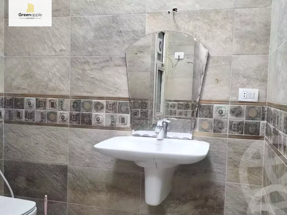 https://aqarmap.com.eg/ar/listing/5300055-for-rent-cairo-new-cairo-first-settlement-neighborhood-12-13-ismael-yassin-st