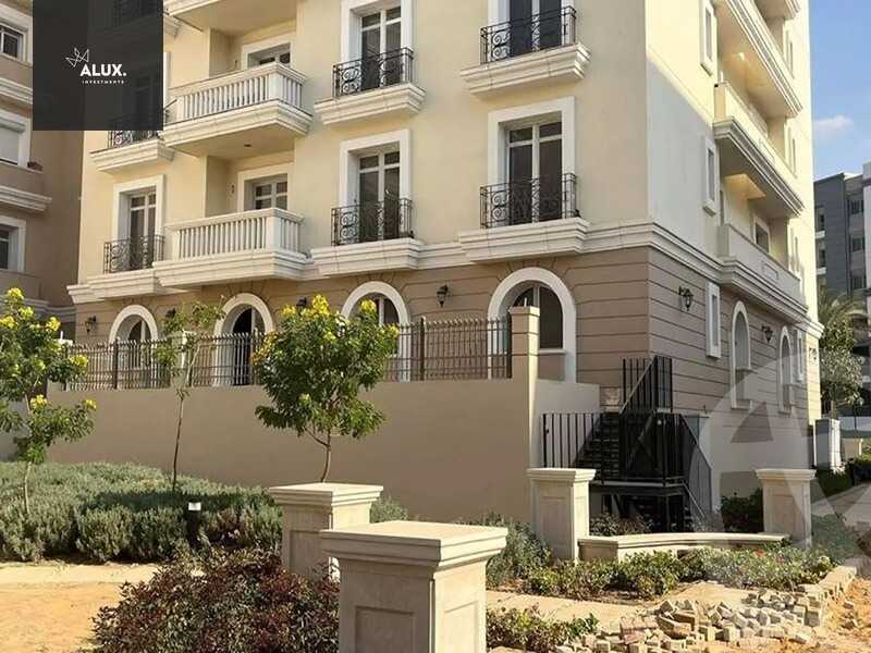 https://aqarmap.com.eg/ar/listing/4763049-for-sale-cairo-new-cairo-compounds-hyde-park-park-corner-hyde-park