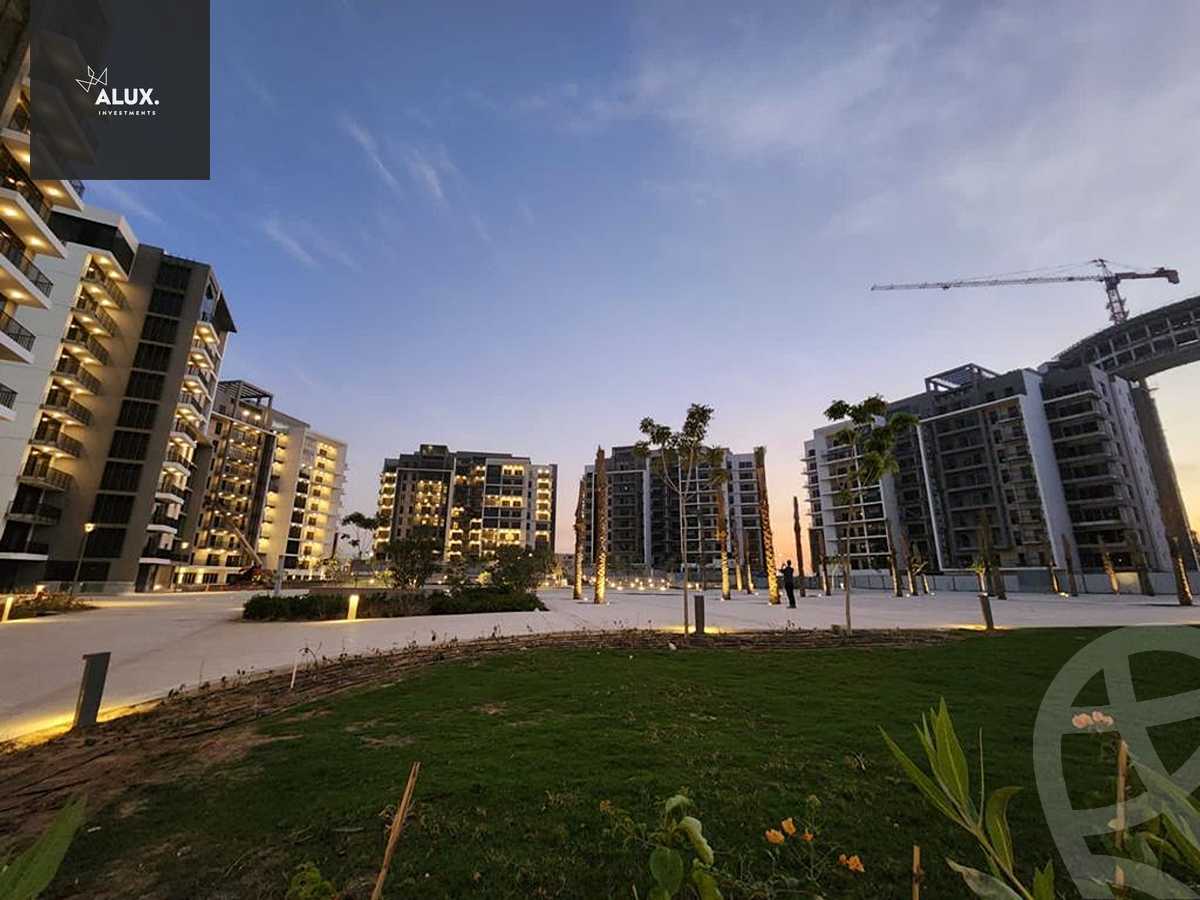 https://aqarmap.com.eg/ar/listing/4773123-for-sale-cairo-el-sheikh-zayed-city-compounds-zyd-wr-llttwyr-the-village-views