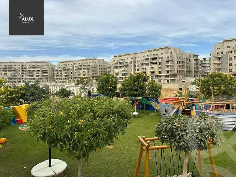 https://aqarmap.com.eg/ar/listing/4898198-for-sale-cairo-new-cairo-compounds-mwntn-fyw-y-syty-club-park-mountain-view-icity