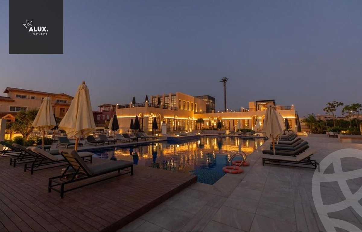 https://aqarmap.com.eg/ar/listing/4989658-for-sale-cairo-new-cairo-compounds-hyde-park-centre-ville-hyde-park