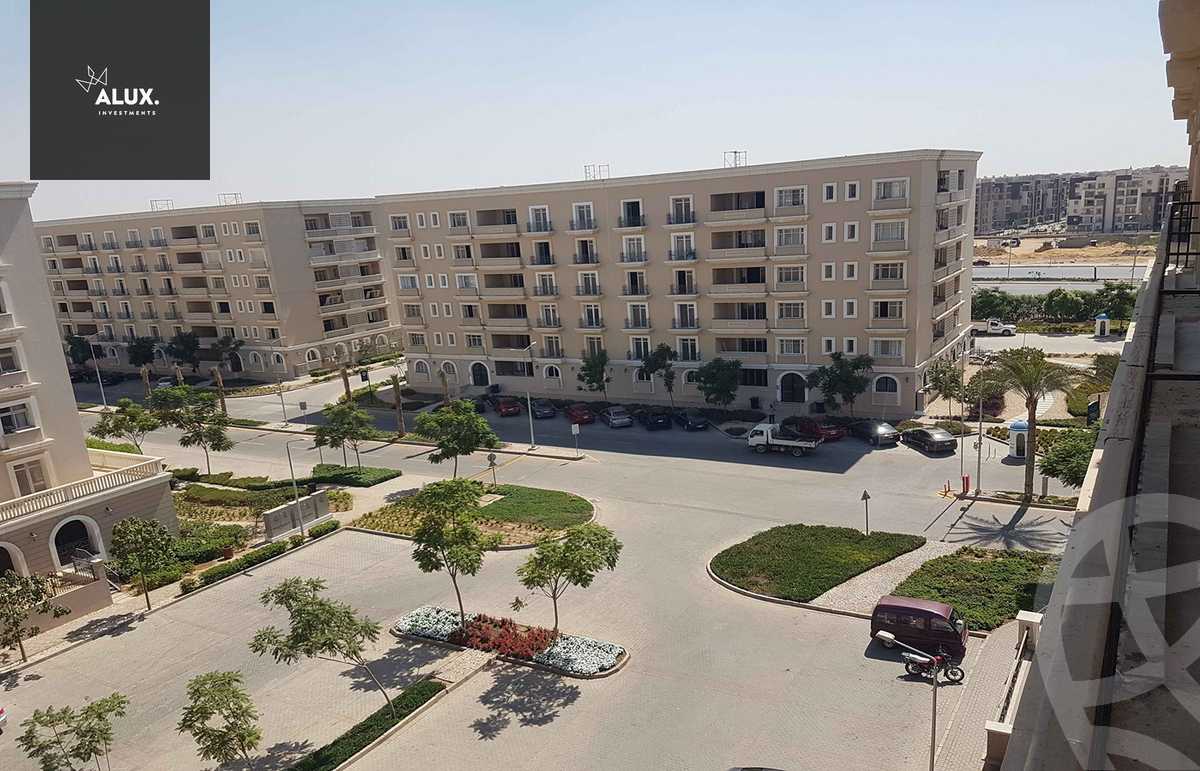 https://aqarmap.com.eg/ar/listing/4989658-for-sale-cairo-new-cairo-compounds-hyde-park-centre-ville-hyde-park