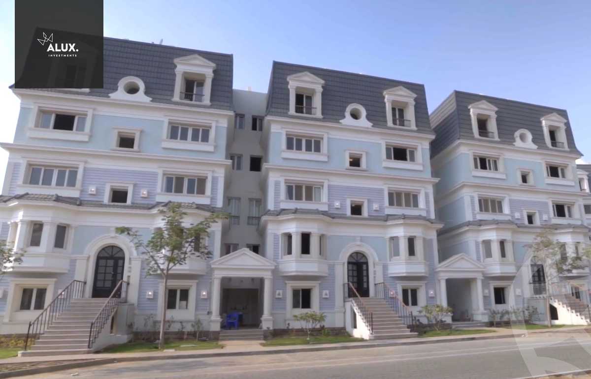 https://aqarmap.com.eg/ar/listing/4989718-for-sale-cairo-new-cairo-compounds-mountain-view-hyde-park