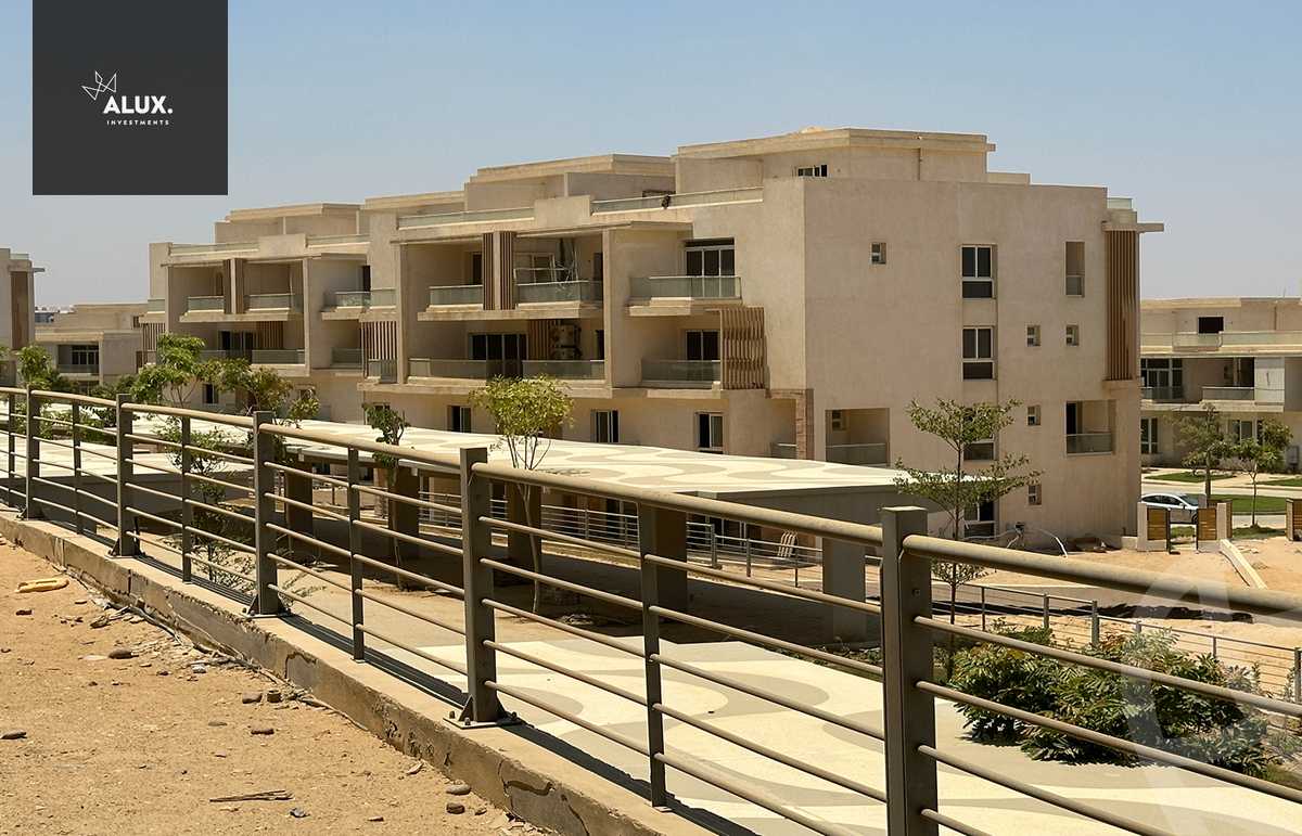 https://aqarmap.com.eg/ar/listing/4990326-for-sale-cairo-new-cairo-compounds-mwntn-fyw-y-syty-mountain-park-mountain-view-icity