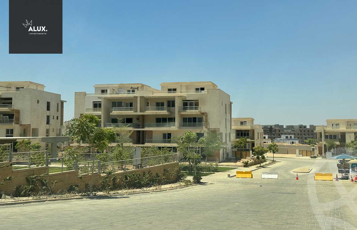 https://aqarmap.com.eg/ar/listing/4990408-for-sale-cairo-new-cairo-compounds-mwntn-fyw-y-syty-mountain-park-mountain-view-icity