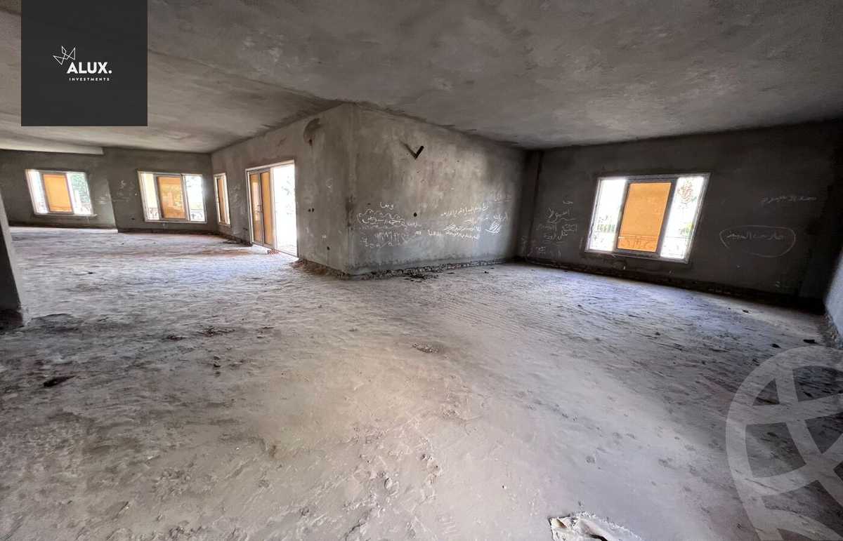 https://aqarmap.com.eg/en/listing/5201809-for-sale-cairo-new-cairo-compounds-les-rois