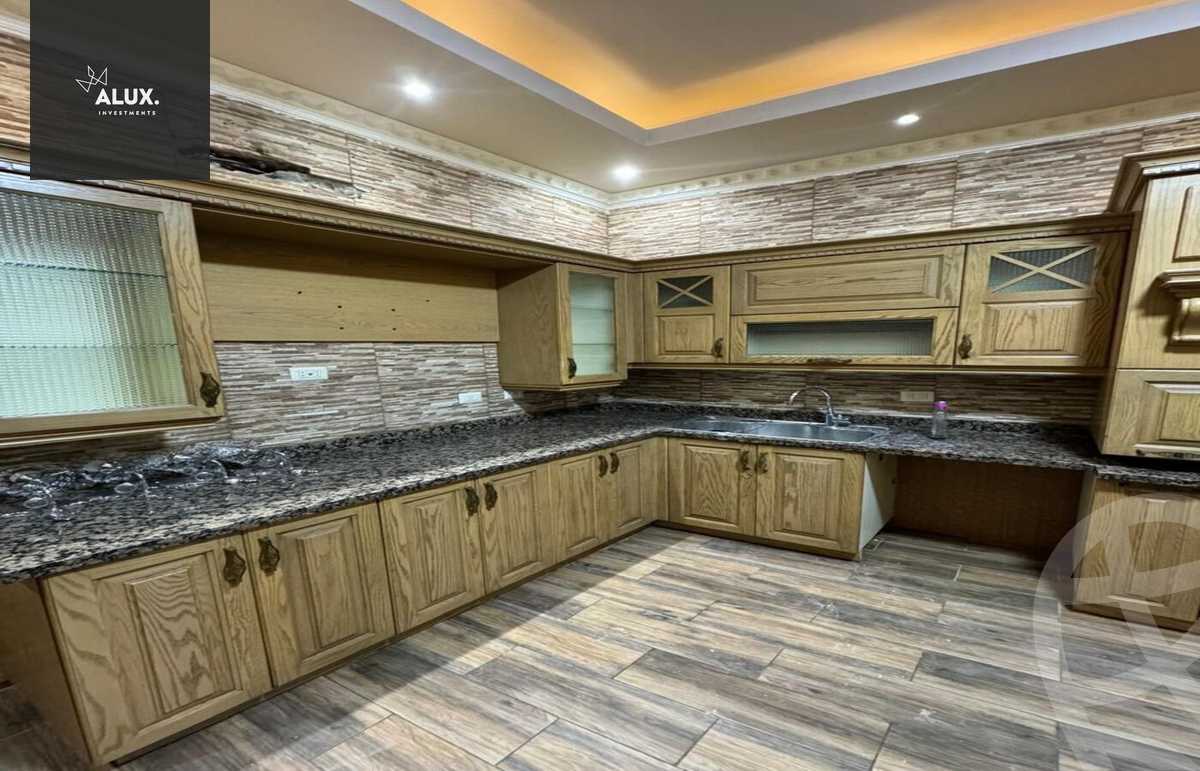 https://aqarmap.com.eg/en/listing/5201913-for-rent-cairo-new-administrative-capital-r7-castle-landmark