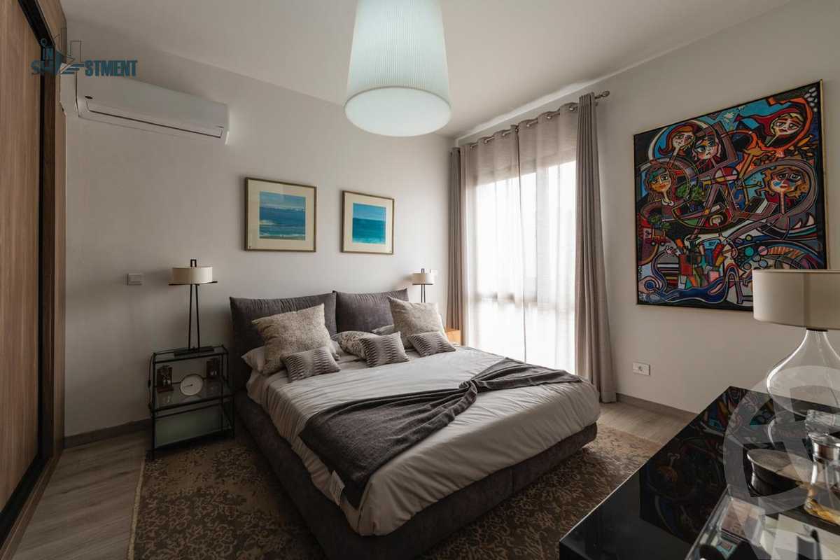 https://aqarmap.com.eg/ar/listing/3728753-for-sale-mdyn-lshrwq-compounds-alborouj