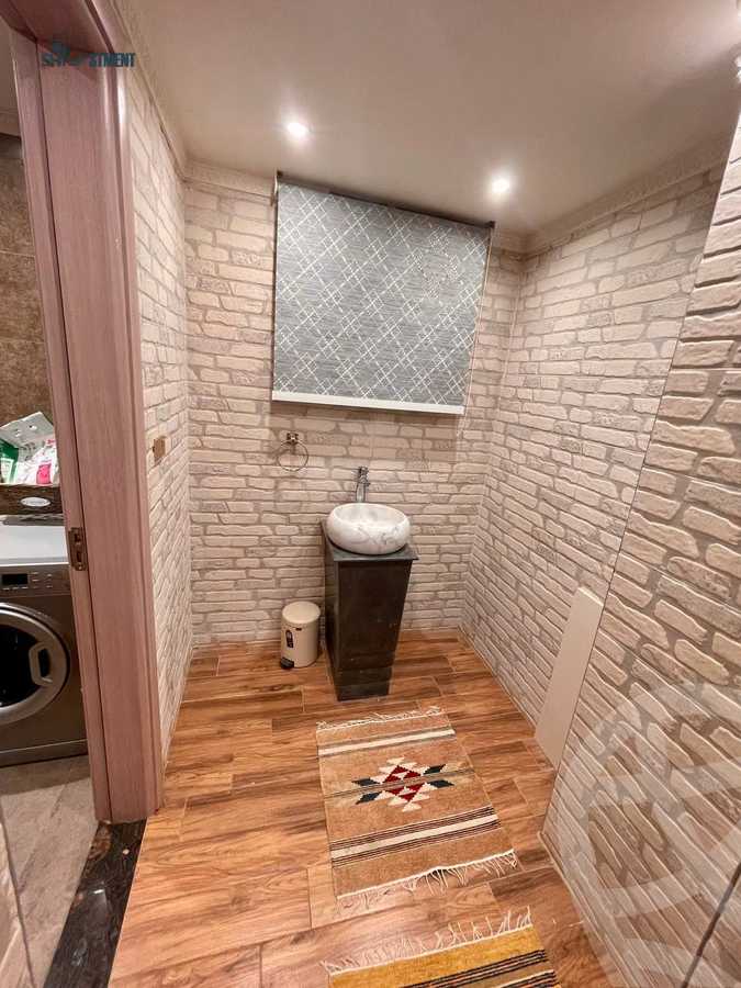 https://aqarmap.com.eg/ar/listing/3890550-for-sale-cairo-el-shorouk-lhy-lthmn-neighbourhood-1