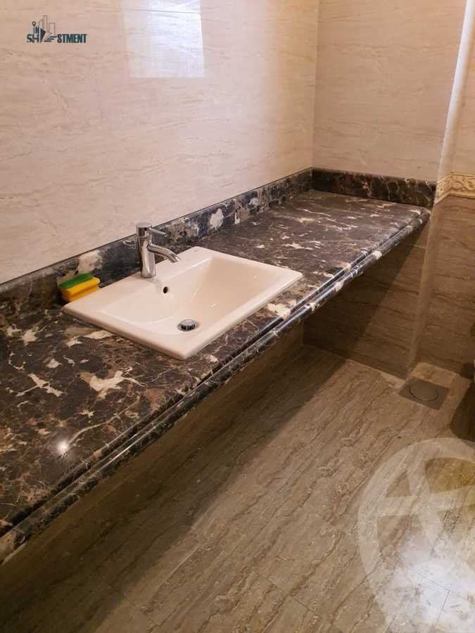https://aqarmap.com.eg/en/listing/4256249-for-sale-cairo-el-shorouk-lhy-lthlth-shrq-neighbourhood-1