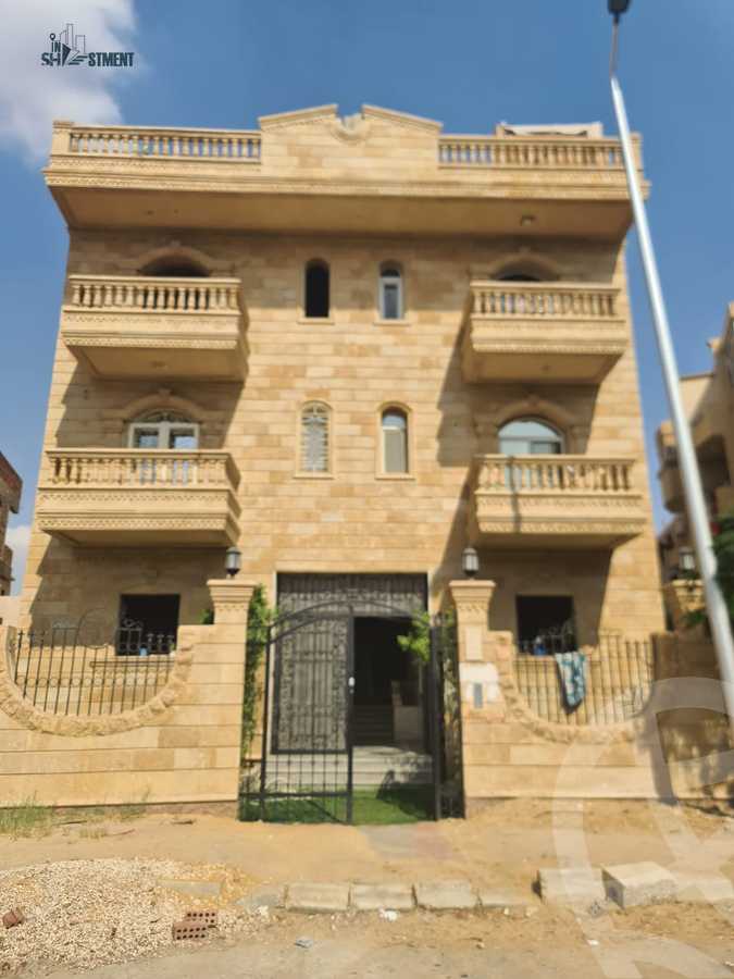 https://aqarmap.com.eg/ar/listing/4277585-for-sale-cairo-el-shorouk-lhy-lsb-neighbourhood-1