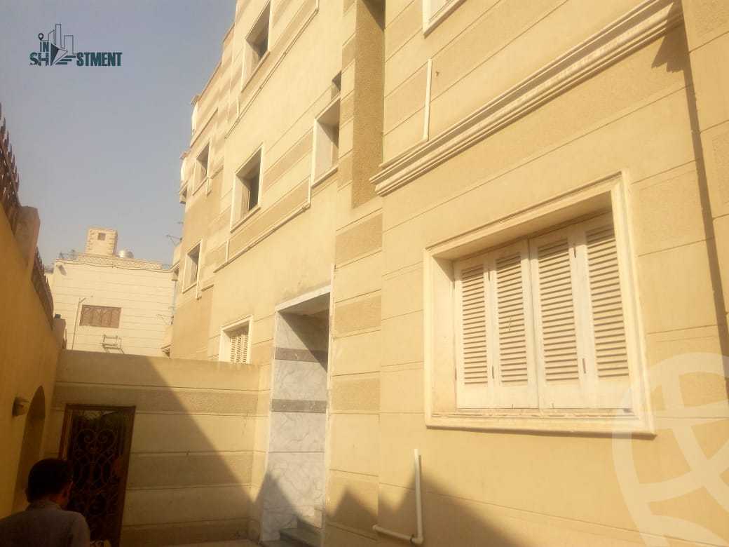 https://aqarmap.com.eg/en/listing/4277595-for-sale-cairo-el-shorouk-lhy-lwl-grb-neighbourhood-3-ahmed-shawky-st