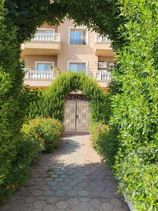 https://aqarmap.com.eg/ar/listing/4288919-for-sale-cairo-el-shorouk-lhy-lthlth-shrq-neighbourhood-1