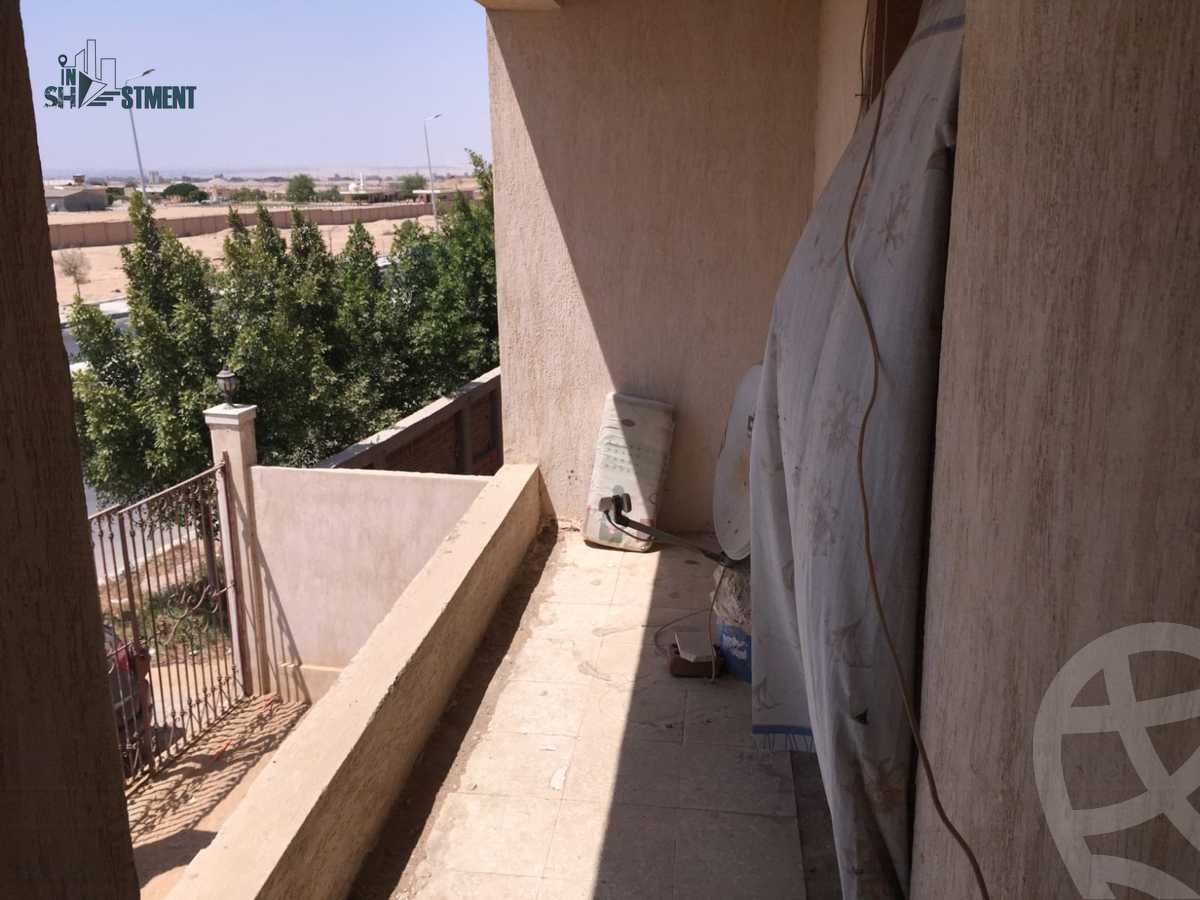 https://aqarmap.com.eg/ar/listing/4289033-for-sale-cairo-el-shorouk-lhy-lwl-shrq-neighborhood-4