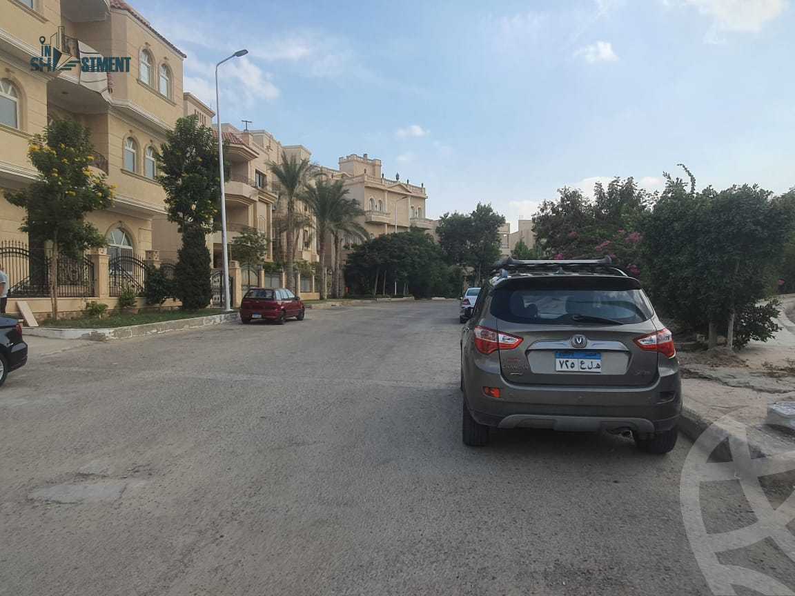 https://aqarmap.com.eg/ar/listing/4300691-for-sale-cairo-el-shorouk-lhy-lthmn-neighbourhood-1
