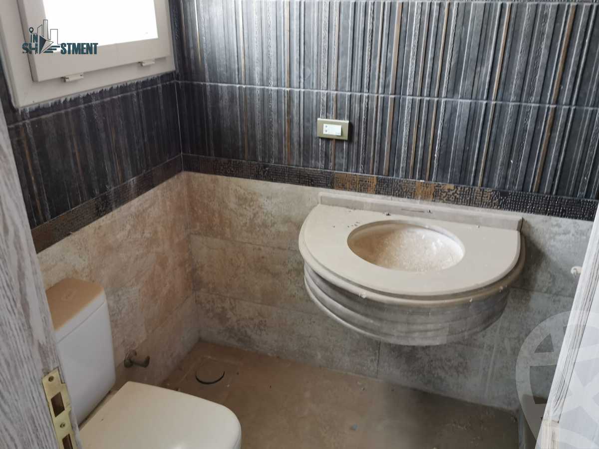 https://aqarmap.com.eg/en/listing/4301940-for-sale-cairo-el-shorouk-lhy-lthlth-shrq-neighbourhood-5