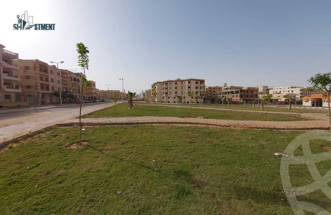 https://aqarmap.com.eg/ar/listing/4302040-for-sale-cairo-el-shorouk-lmntq-lwl-neighbourhood-1