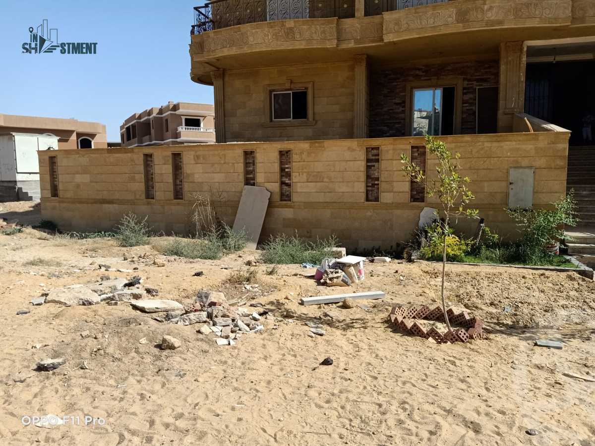https://aqarmap.com.eg/ar/listing/4310657-for-sale-cairo-el-shorouk-lhy-lthlth-grb-neighbourhood-1