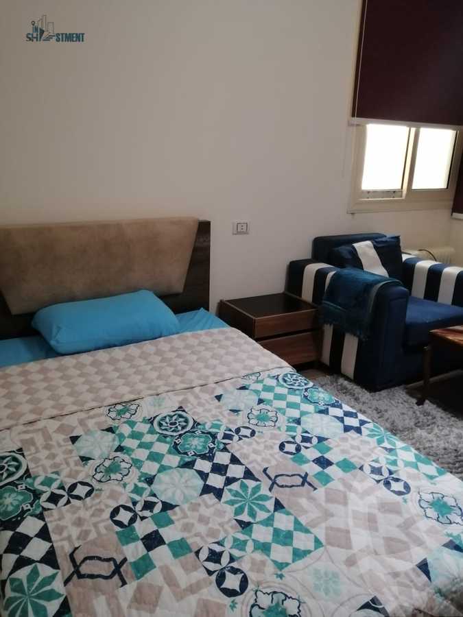 https://aqarmap.com.eg/ar/listing/4310770-for-sale-cairo-el-shorouk-lhy-lthny-grb-neighbourhood-2a-mohamed-farid-st