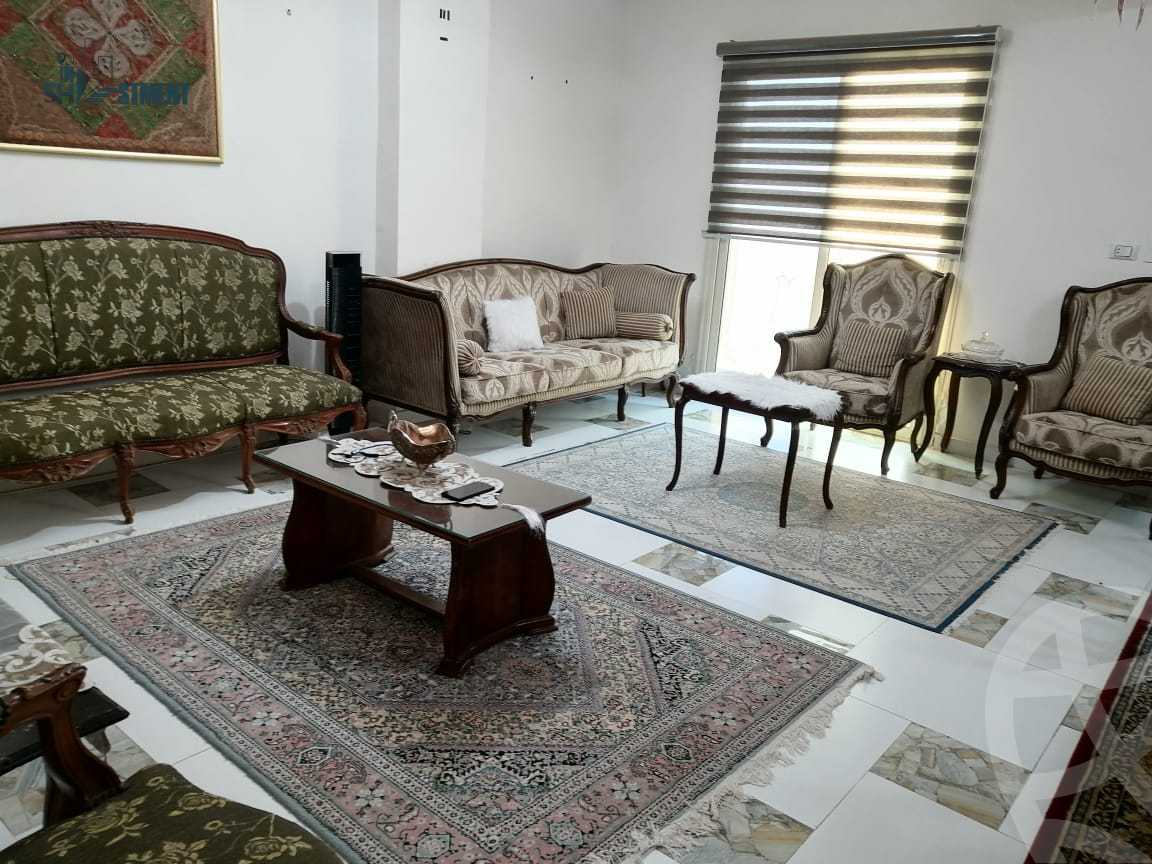 https://aqarmap.com.eg/ar/listing/4310770-for-sale-cairo-el-shorouk-lhy-lthny-grb-neighbourhood-2a-mohamed-farid-st