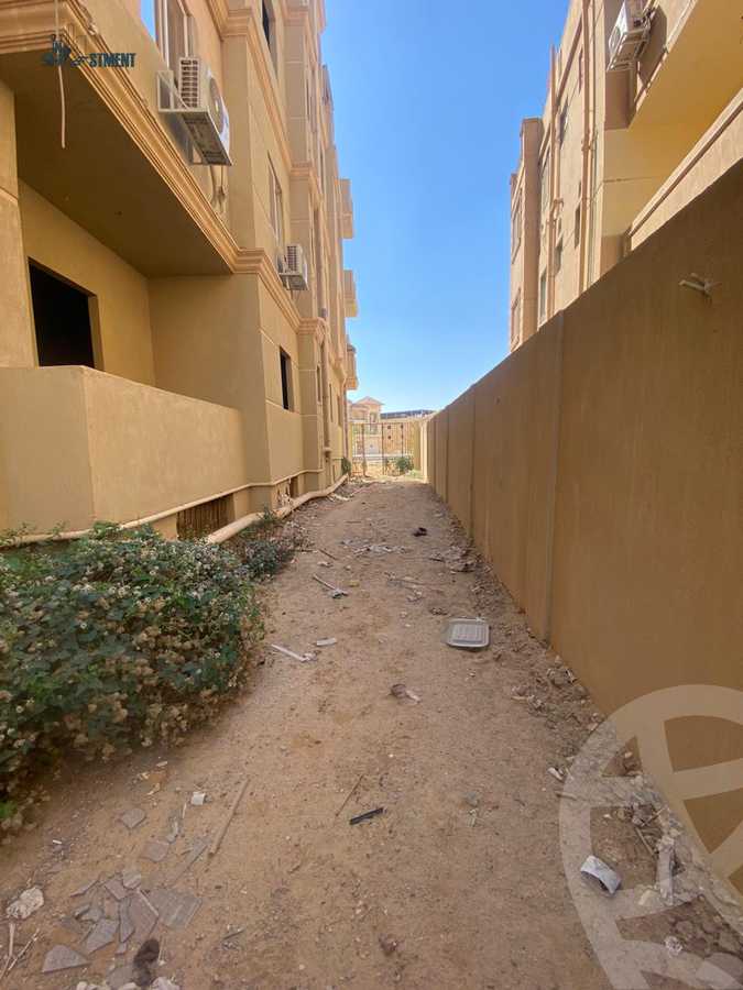 https://aqarmap.com.eg/en/listing/4360630-for-sale-cairo-el-shorouk-lhy-lrb-neighbourhood-1