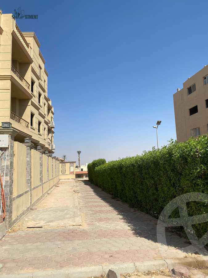 https://aqarmap.com.eg/en/listing/4360630-for-sale-cairo-el-shorouk-lhy-lrb-neighbourhood-1
