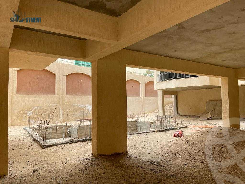 https://aqarmap.com.eg/ar/listing/4369812-for-sale-cairo-el-shorouk-lhy-lwl-shrq-neighborhood-1