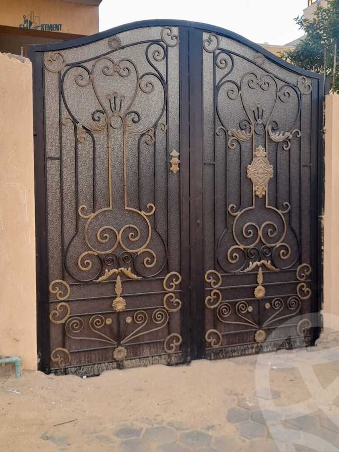 https://aqarmap.com.eg/en/listing/4370042-for-sale-cairo-el-shorouk-lmntq-lts-neighbourhood-1