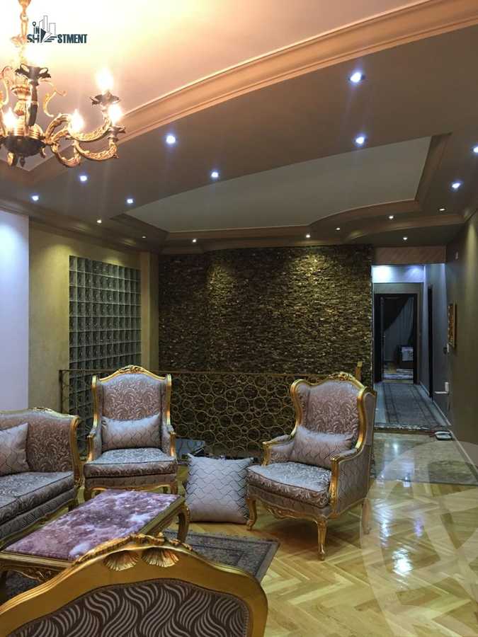 https://aqarmap.com.eg/ar/listing/4370113-for-sale-cairo-el-shorouk-lhy-lrb-neighbourhood-1
