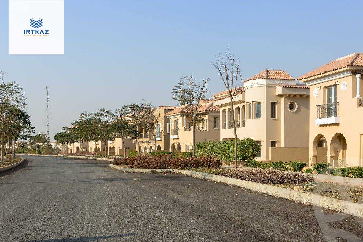 https://aqarmap.com.eg/ar/listing/4913482-for-sale-cairo-new-cairo-compounds-hyde-park