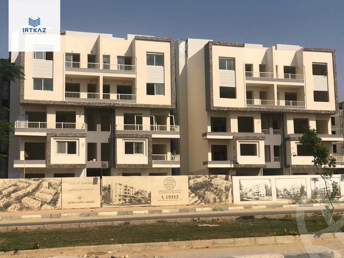 https://aqarmap.com.eg/ar/listing/4796116-for-sale-cairo-new-cairo-compounds-jyd