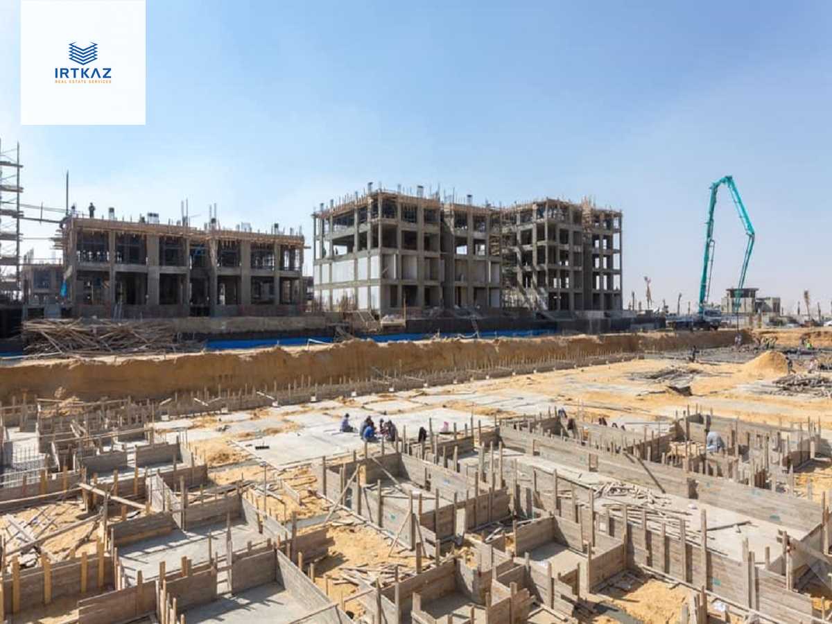 https://aqarmap.com.eg/ar/listing/4166659-for-sale-cairo-new-cairo-compounds-azzar