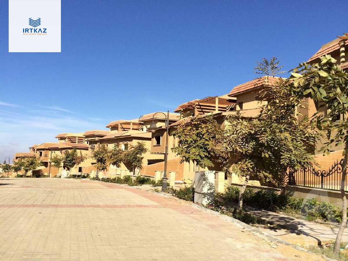 https://aqarmap.com.eg/en/listing/5283440-for-sale-cairo-new-cairo-compounds-moon-valley-2