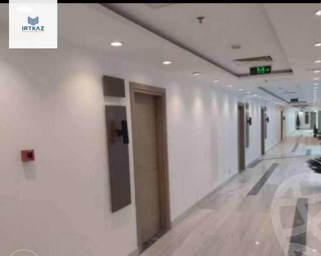 https://aqarmap.com.eg/ar/listing/4194392-for-rent-cairo-new-cairo-compounds-tryfywm-byzns-kwmblks-nm-llttwyr