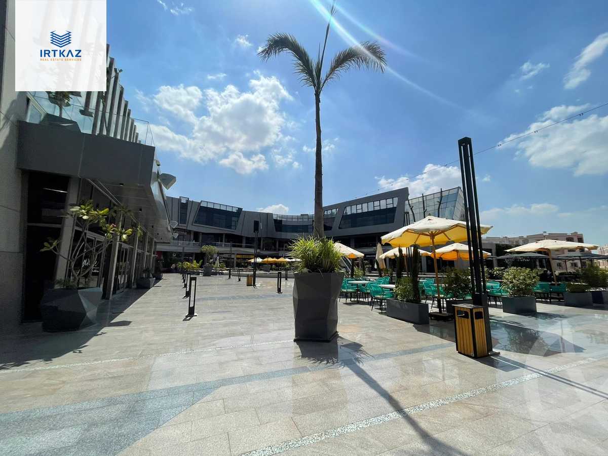 https://aqarmap.com.eg/en/listing/4202666-for-rent-cairo-new-cairo-compounds-dh-yrd-mwl
