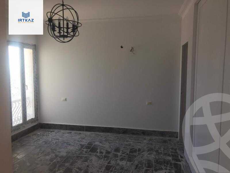 https://aqarmap.com.eg/en/listing/4206571-for-sale-cairo-new-cairo-compounds-mountain-view-hyde-park