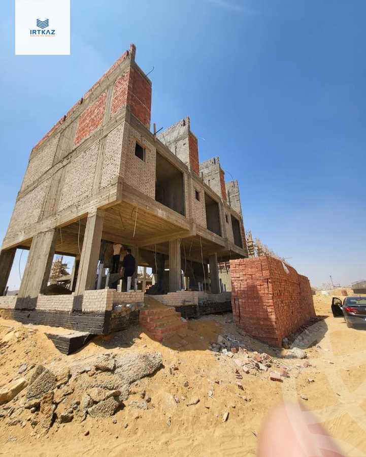 https://aqarmap.com.eg/ar/listing/4245244-for-sale-cairo-new-cairo-lmstqbl-syty-compounds-kmbwnd-mwnty-nbwlywny-rybwrtj-l-qry