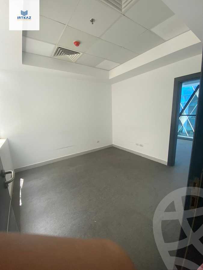 https://aqarmap.com.eg/ar/listing/4248406-for-sale-cairo-new-cairo-compounds-kyrw-byzns-blz-btr-hwm-llttwyr